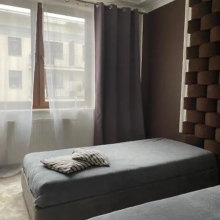 Dream Of 3* בידגוז'יז'